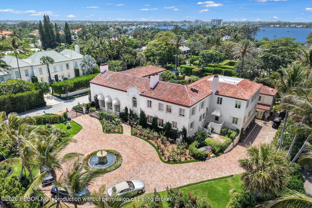 111 Via Del Lago, Palm Beach, FL 33480 Photo