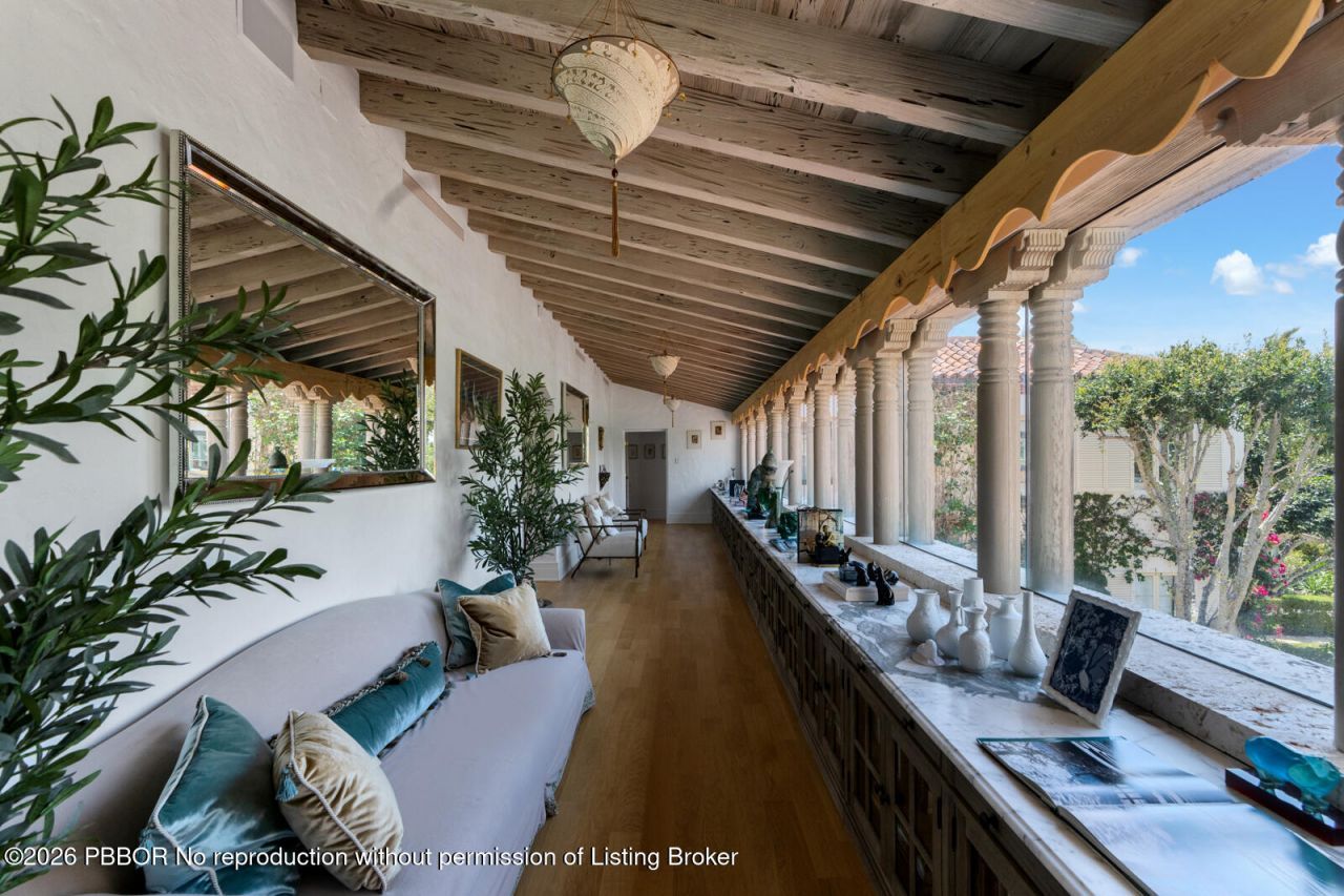 111 Via Del Lago, Palm Beach, FL 33480 Photo