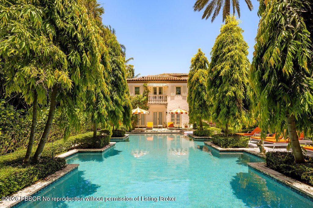 111 Via Del Lago, Palm Beach, FL 33480 Photo