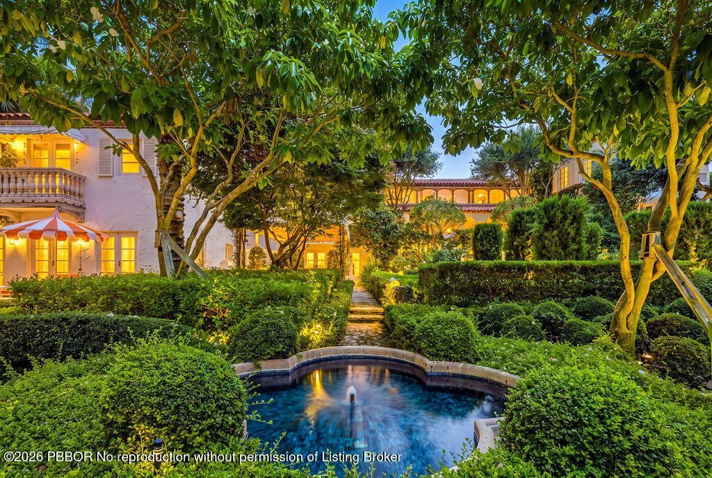 111 Via Del Lago, Palm Beach, FL 33480 Photo