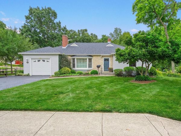 449 Arbor Avenue , West Chicago, IL 60185