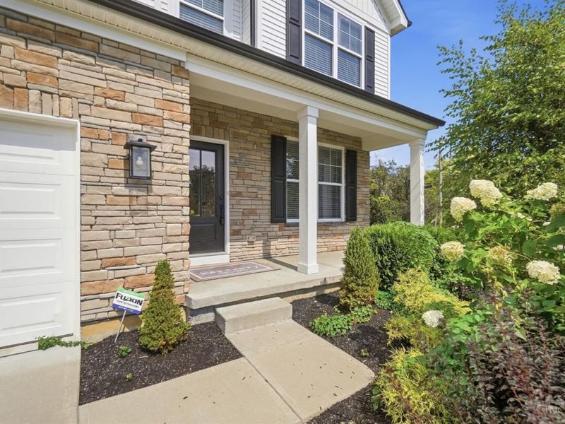 5785 Turning Leaf Way, Hamilton Township, OH 45039 Photo 3