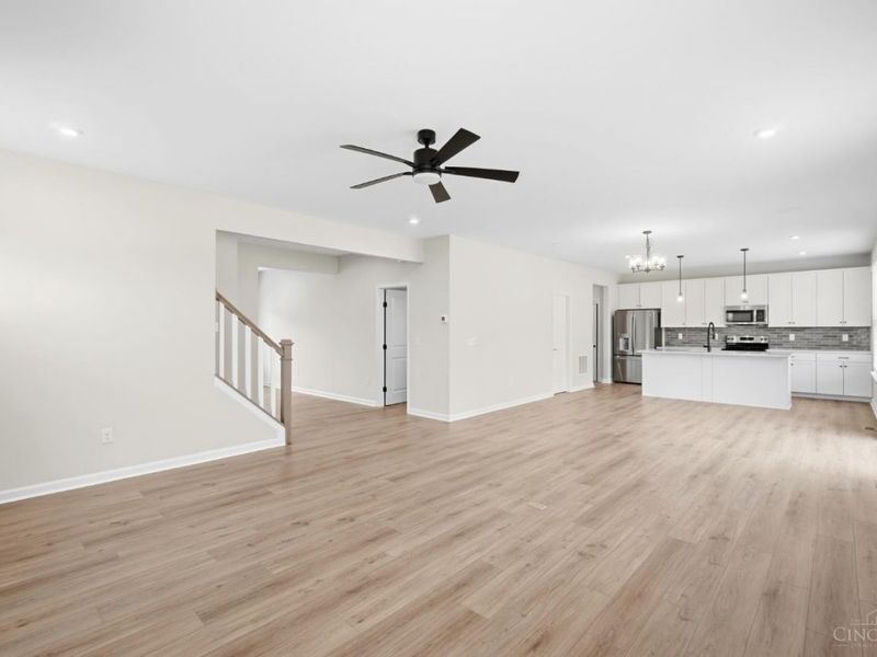 5785 Turning Leaf Way, Hamilton Township, OH 45039 Photo 9