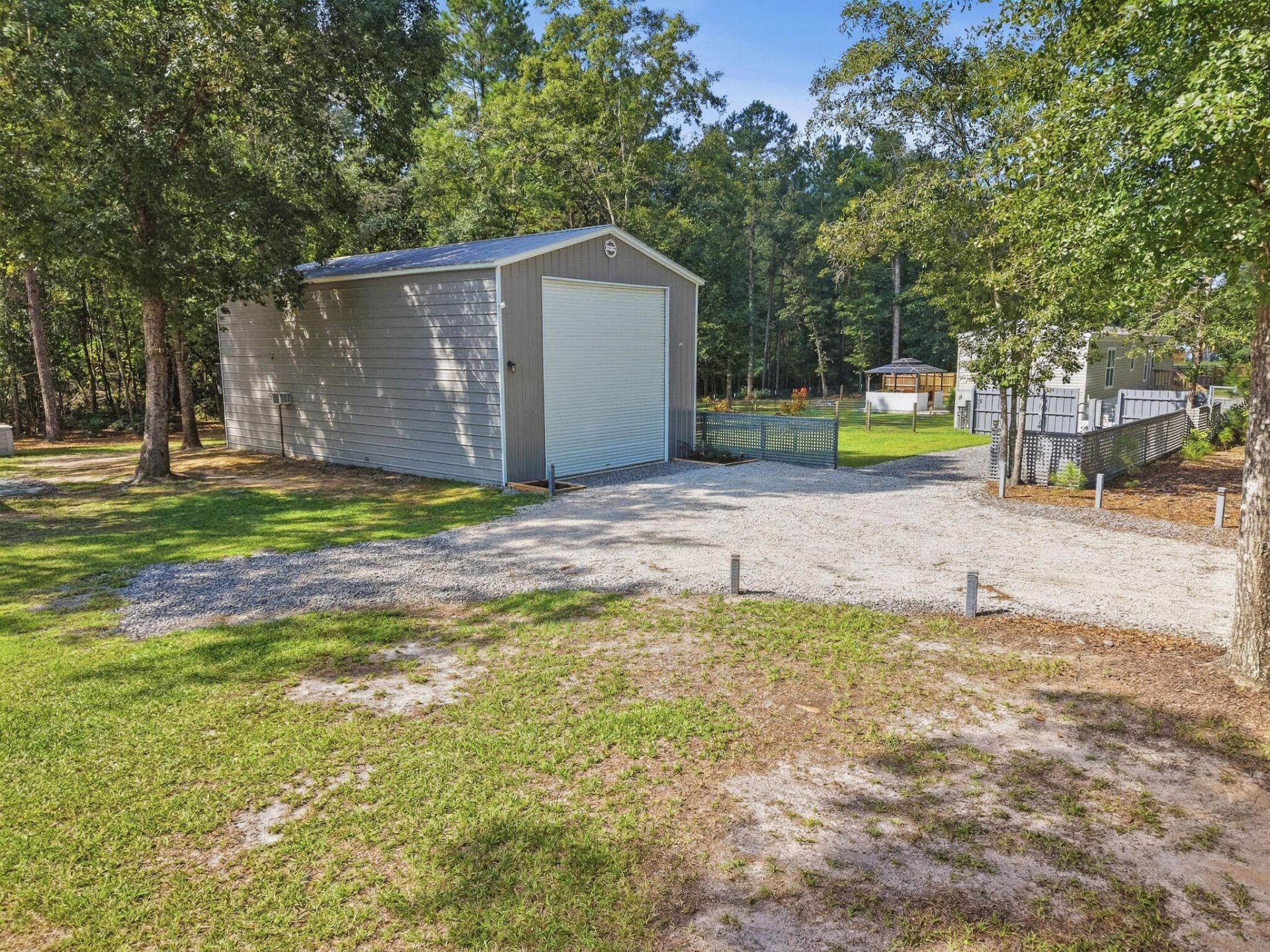 5976 Pleasant Grove Road Photo 22