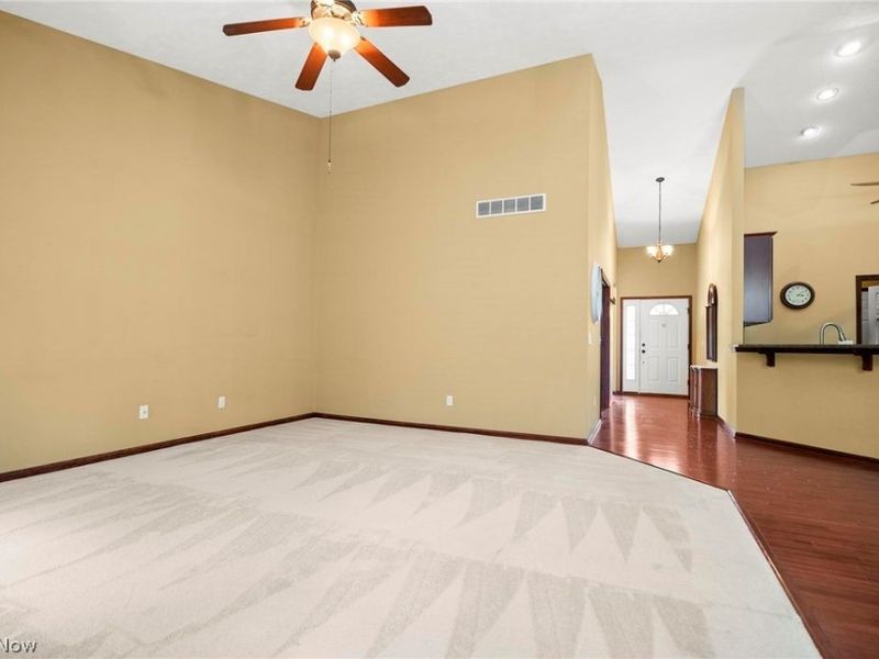 3700 Heron Drive, Lorain, OH 44053 Photo 15