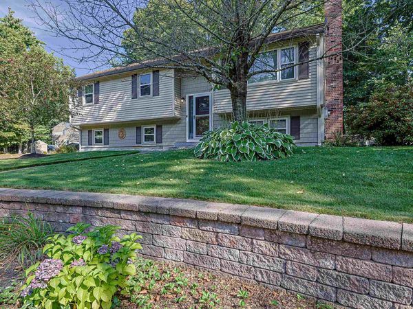 9 Jolori Lane, Nashua, NH 03062