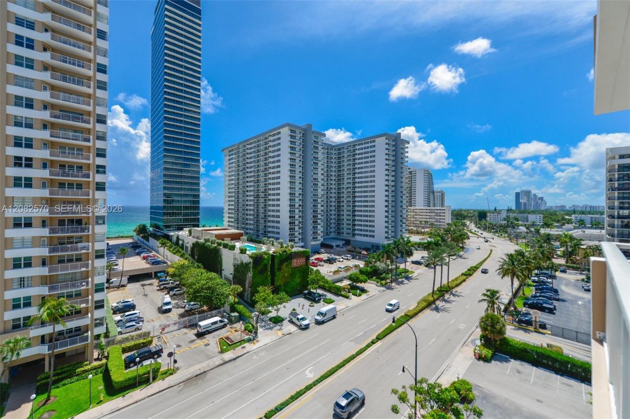 1985 S Ocean Dr, Unit 8Q, Hallandale Beach, FL 33009 Photo