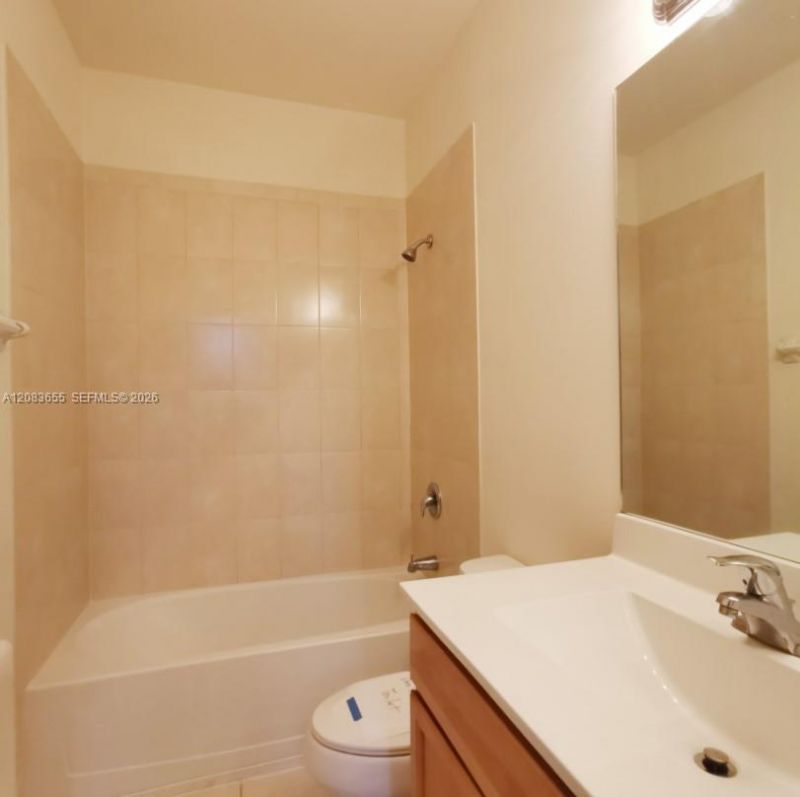 9398 W 32nd Ln, Unit 9398, Hialeah, FL 33018 Photo