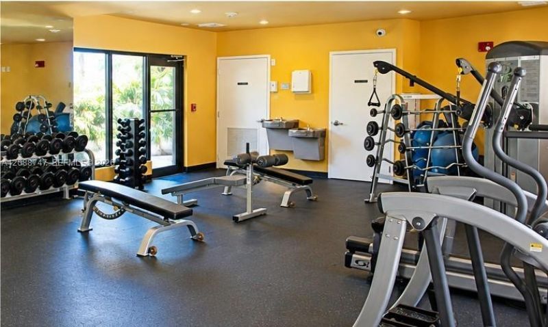 151 SE 15th Rd , Unit 502, Miami, FL 33129 Photo