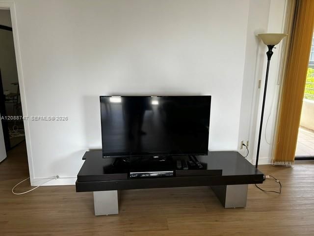 151 SE 15th Rd , Unit 502, Miami, FL 33129 Photo