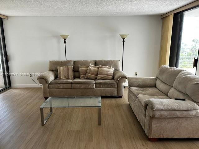 151 SE 15th Rd , Unit 502, Miami, FL 33129 Photo