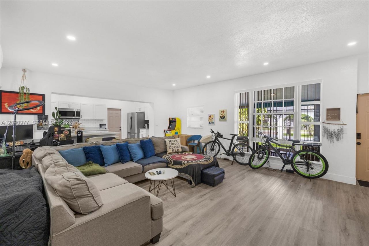 314 NW 106th St , Miami, FL 33150 Photo