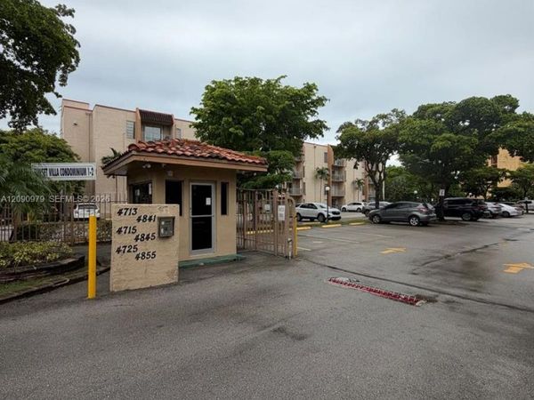 4725 NW 7th St , Unit 110-3, Miami, FL 33126