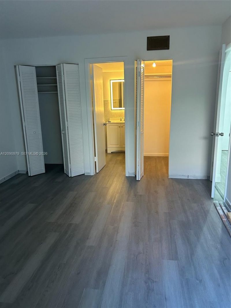 4725 NW 7th St , Unit 110-3, Miami, FL 33126 Photo