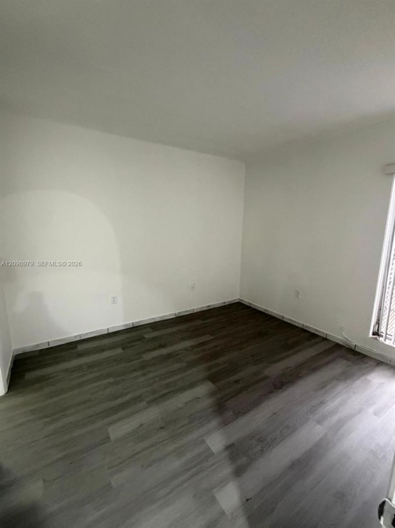 4725 NW 7th St , Unit 110-3, Miami, FL 33126 Photo