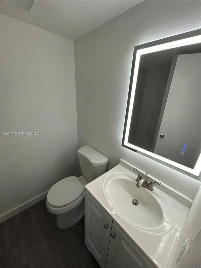 4725 NW 7th St , Unit 110-3, Miami, FL 33126 Photo