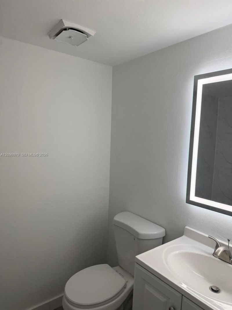 4725 NW 7th St , Unit 110-3, Miami, FL 33126 Photo