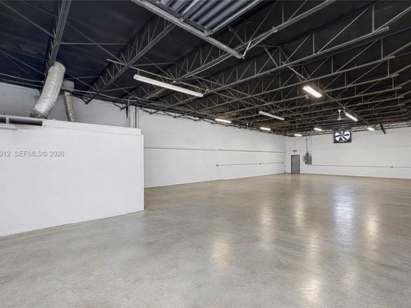 266 W 21st St , Hialeah, FL 33010