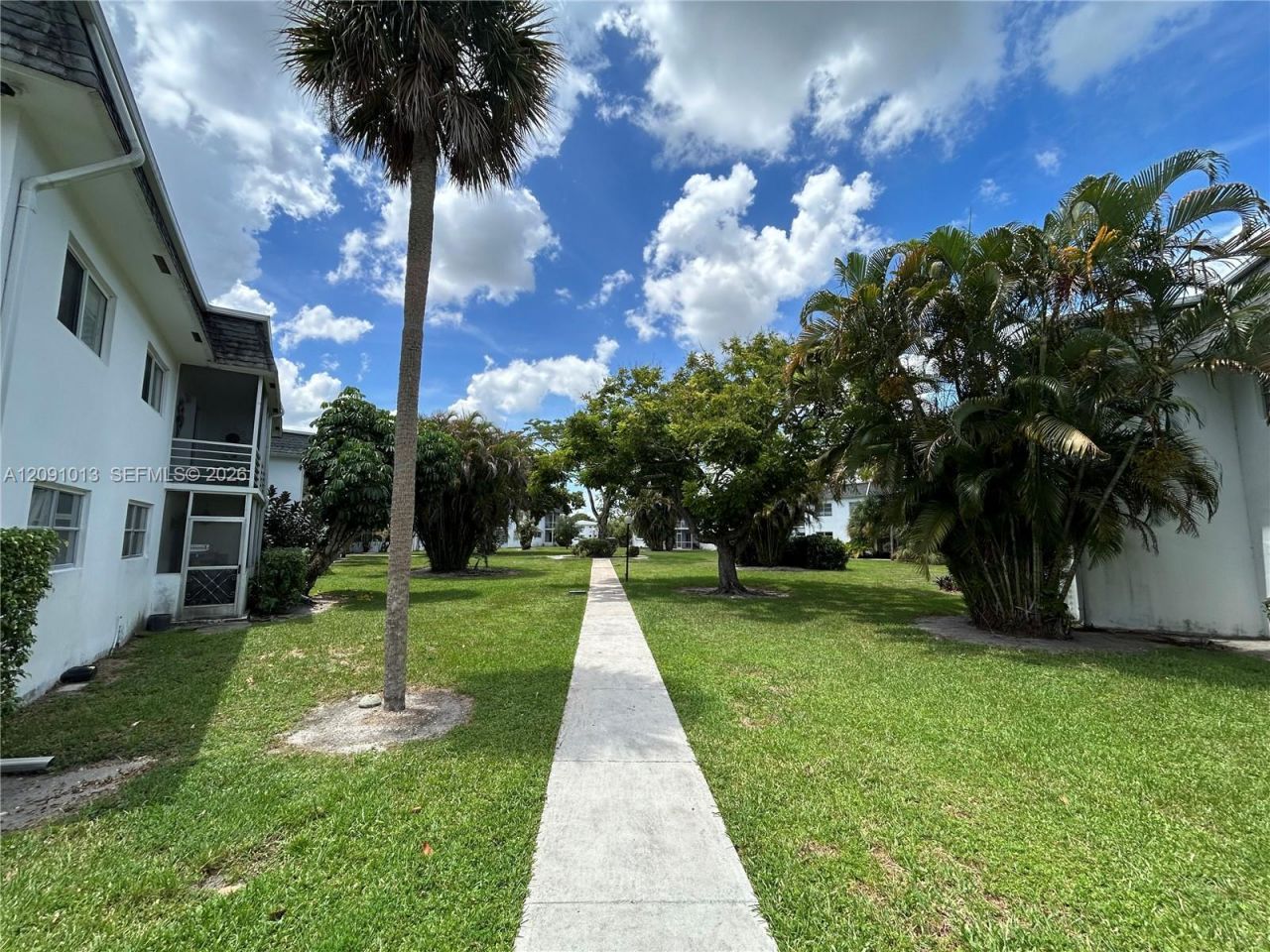 6505 Winfield Blvd, Unit B-18, Margate, FL 33063 Photo