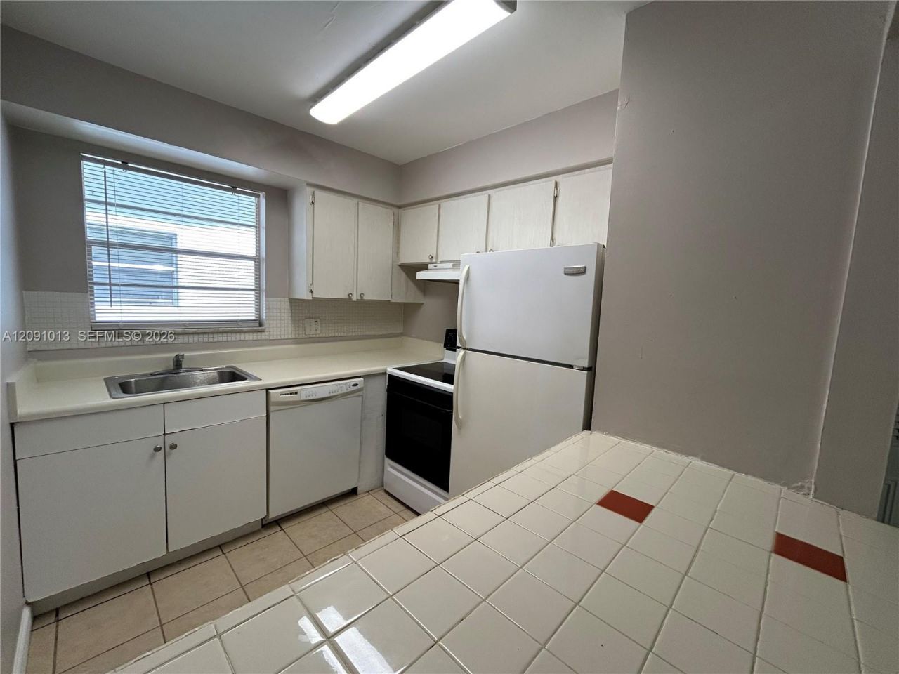 6505 Winfield Blvd, Unit B-18, Margate, FL 33063 Photo