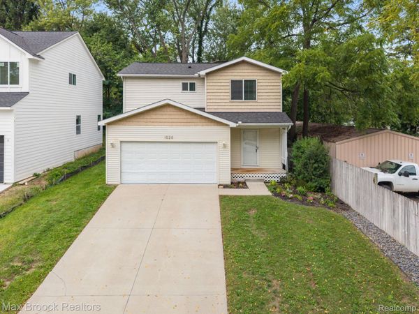 1020 Oregon Boulevard, Waterford Township, Mi 48327