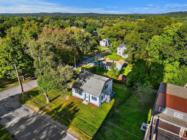 35 Cedar Rd, Littleton, MA 01460