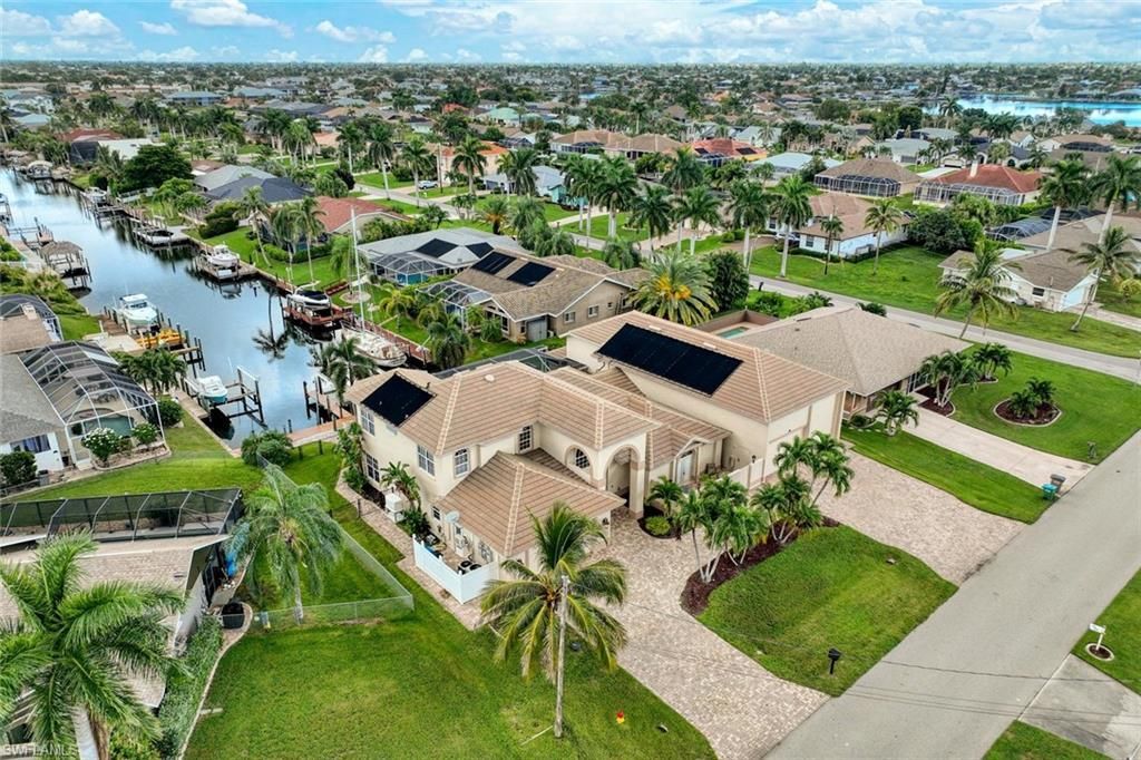 907 SW 51st Ter , Cape Coral, FL 33914 Photo