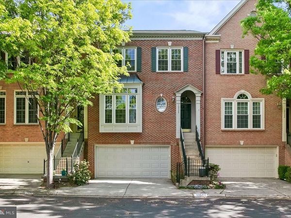10524 JAMES WREN WAY , FAIRFAX, VA 22030