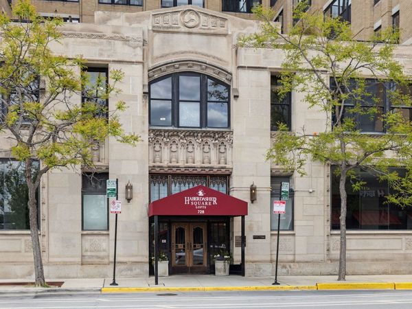 728 W Jackson Boulevard , Unit 302, Chicago, IL 60661