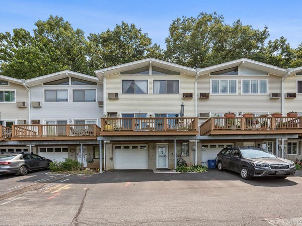 24 Scenic Circle , Unit 24, Croton-on-Hudson, NY 10520