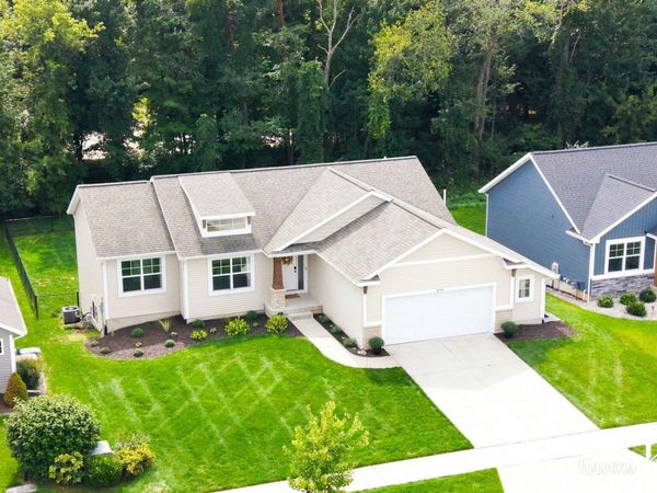 6274 Parker Street, Allendale, MI 49401