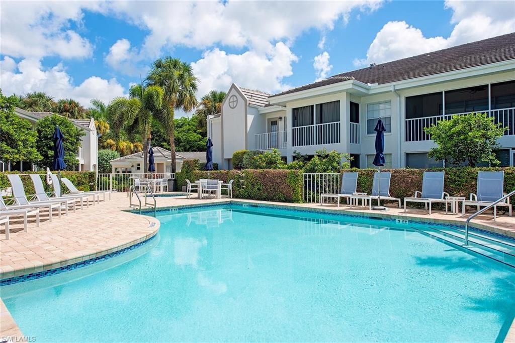 5633 Turtle Bay Dr, Unit 35, Naples, FL 34108 Photo
