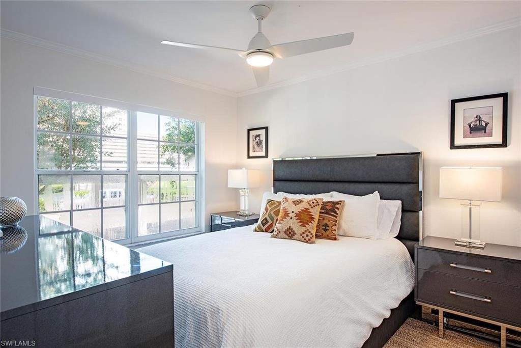 5633 Turtle Bay Dr, Unit 35, Naples, FL 34108 Photo