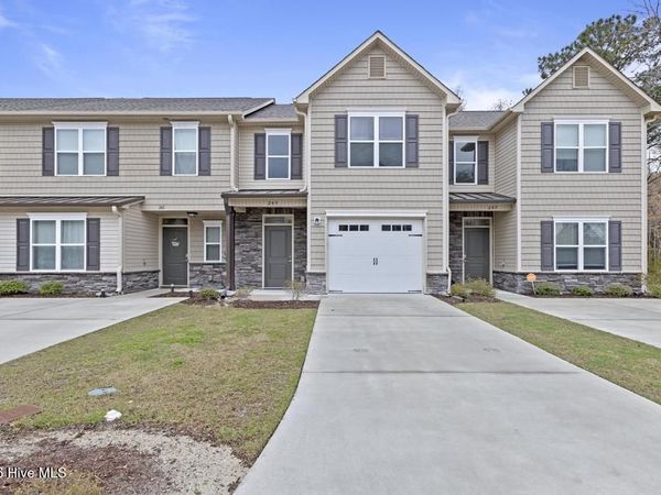 245 Boyington Place Road , Midway Park, NC 28544