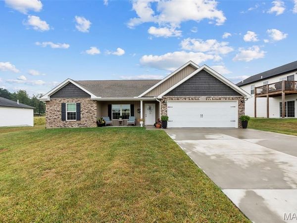 3829 Silverton Circle , Cape Girardeau, MO 63701