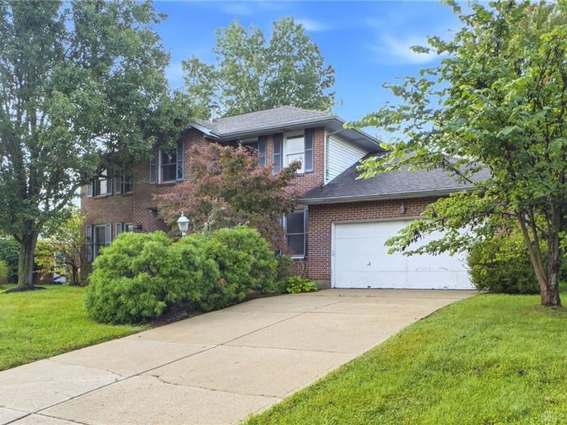 6091 Blueberry Drive, Liberty Township, OH 45011 Photo 2