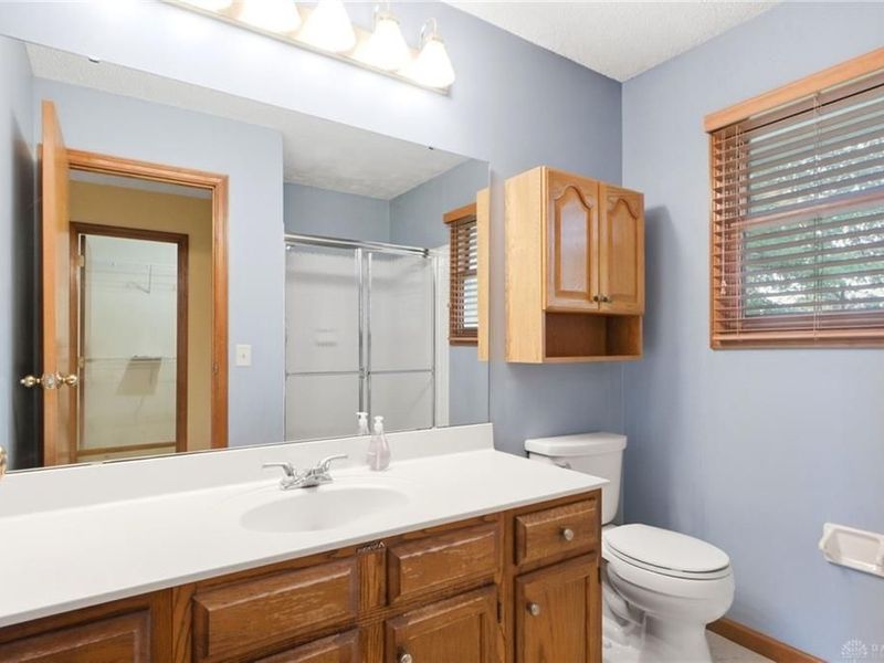 6091 Blueberry Drive, Liberty Township, OH 45011 Photo 22