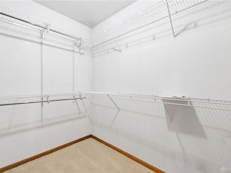 6091 Blueberry Drive, Liberty Township, OH 45011 Photo 24