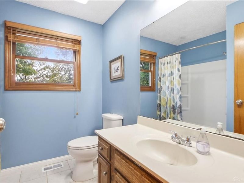 6091 Blueberry Drive, Liberty Township, OH 45011 Photo 27