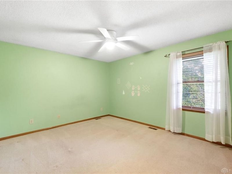 6091 Blueberry Drive, Liberty Township, OH 45011 Photo 31