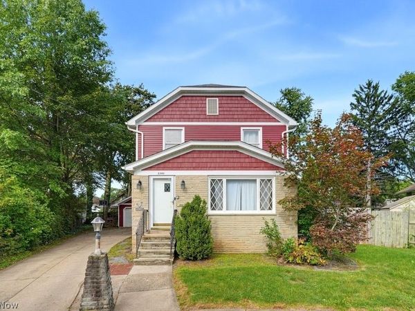 2390 Roth Drive , Cuyahoga Falls, OH 44221