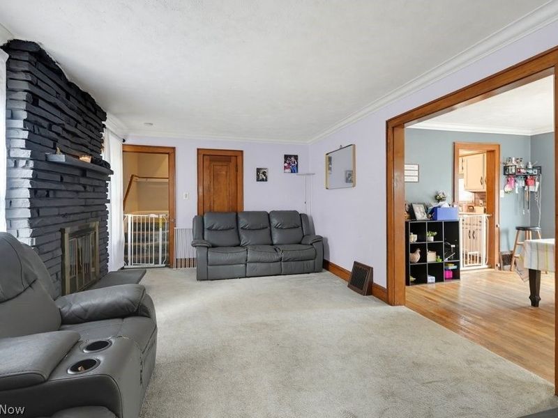 2390 Roth Drive, Cuyahoga Falls, OH 44221 Photo 4