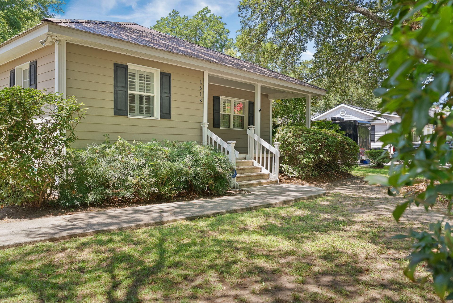 1618 Patterson Avenue Photo 4
