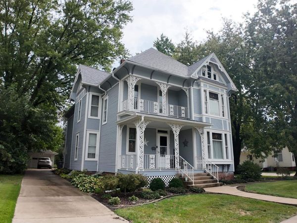 235 N Jackson Street , Rushville, IL 62681
