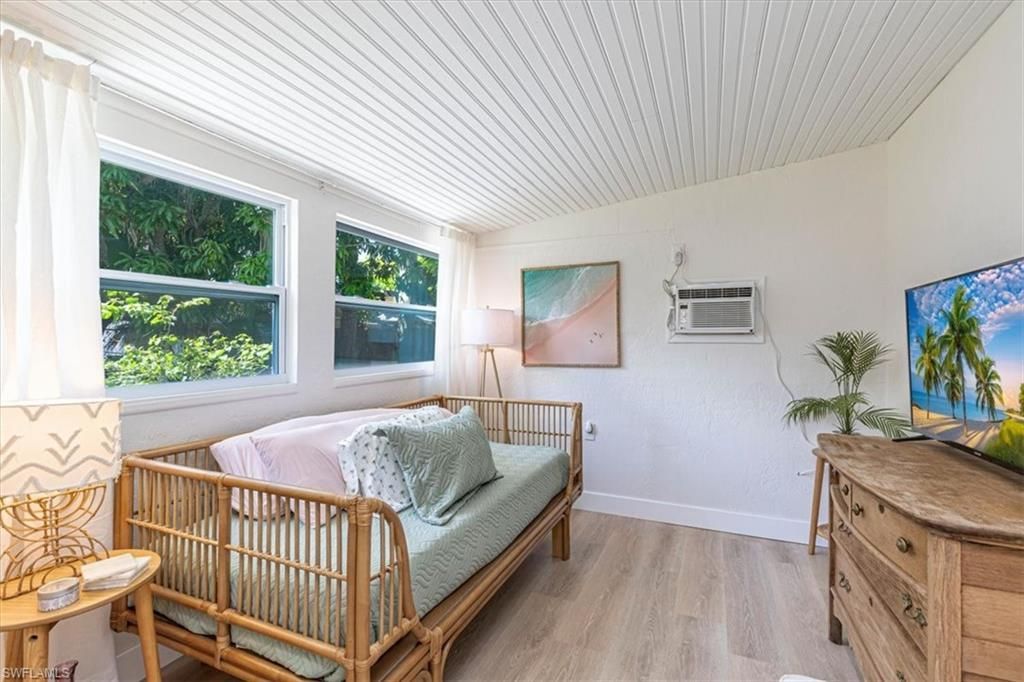 1960 Estey Ave, Naples, FL 34104 Photo