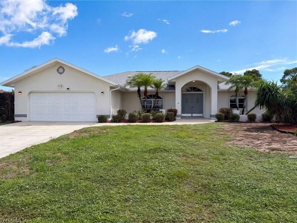 7 Bunker RD , ROTONDA WEST, FL 33947