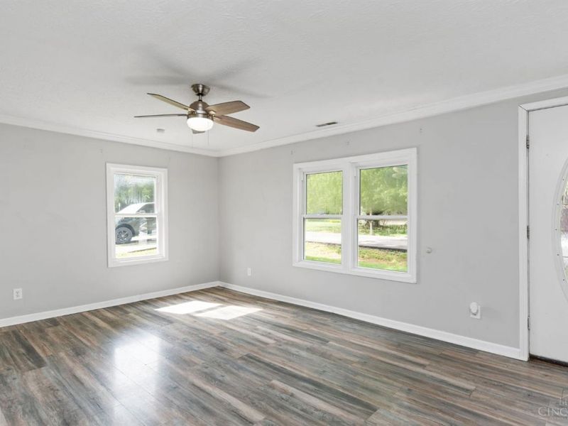 6820 N Clarawill Drive, Goshen Township, OH 45140 Photo 16