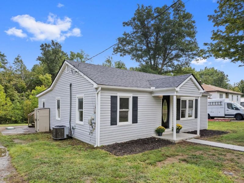 6820 N Clarawill Drive, Goshen Township, OH 45140 Photo 5