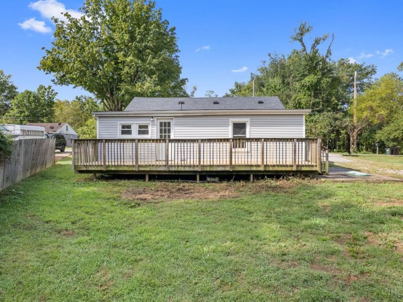 6820 N Clarawill Drive, Goshen Township, OH 45140 Photo 8