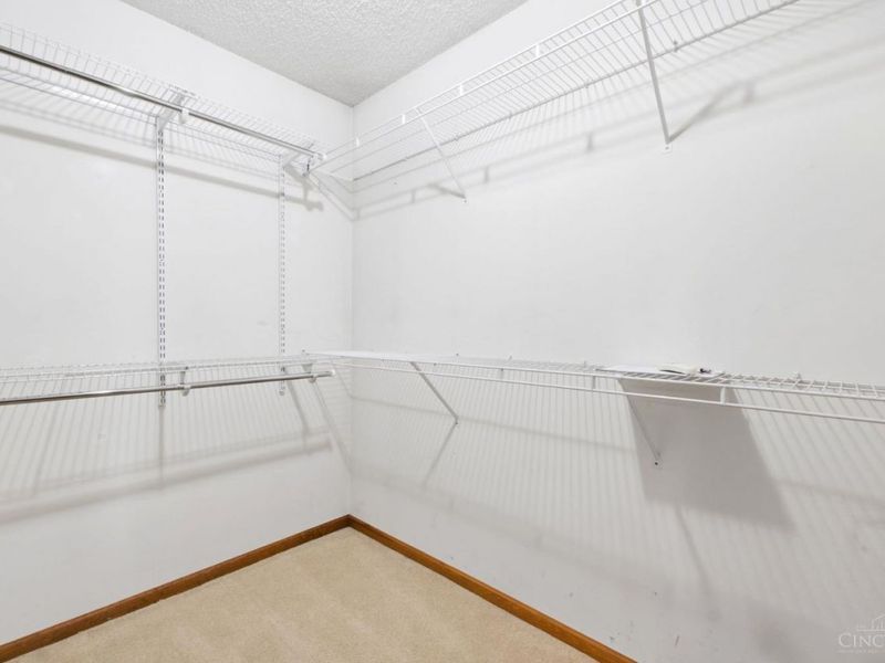 6091 Blueberry Drive, Liberty Township, OH 45011 Photo 21